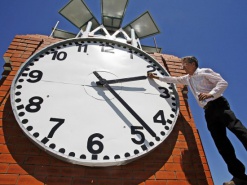 Кабмин "завернул" законопроект НКРСИ "Об электронных коммуникациях"