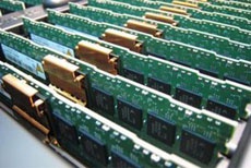 Рынок серверной DRAM-памяти вырос на четверть
