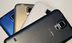 Samsung хочет помешать новому HTC One