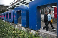 Взрыв на китайском заводе может задержать выпуск нового iPhone