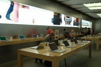 Годовая динамика на рынке ноутбуков останется отрицательной