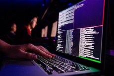 Хакеры подсунули в топ Google вредоносный сайт о наркотиках и биткоинах