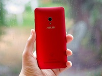 Asus обновила линейку ZenFone до Android 4.4 KitKat