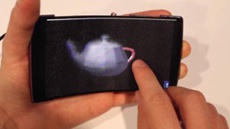 Первый гибкий смартфон с голографическим экраном