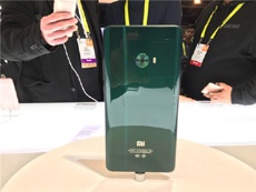 Xiaomi Mi Note 2 получил три новых цвета