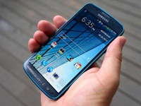 Samsung Galaxy S5 Active в защитном чехле замечен на фотографии