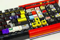 Из деталей «Лего» собрали работающую клавиатуру