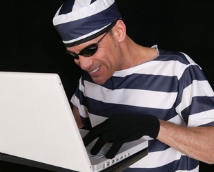 Как защитить свои данные от кибер-преступников