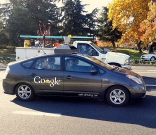 Интернет помогает слепым водить (видео)