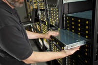 Серверный рынок падает четвертый квартал подряд