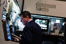Goldman Sachs предпочел золото биткоину