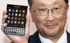 Глава BlackBerry обвинил Apple в дискриминации