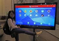 Американцы привезли на CES 2015 «планшет» с диагональю 65 дюймов