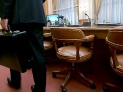 В Госспецсвязи решили немного заработать