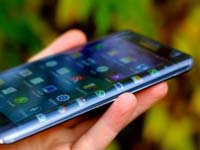 Samsung Galaxy S6 Edge прошёл тест на сгибание