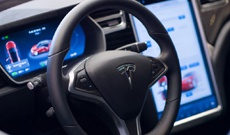 Tesla планирует запустить собственный музыкальный сервис