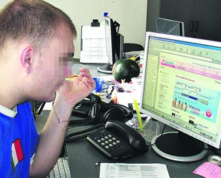 Все больше украинцев готовы продать себя за планшет и отдых в Турции