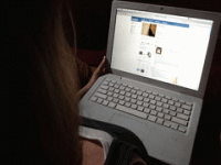 Соцсеть не позволила женщине обмануть страховую компанию