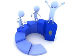 В июльской e-рекламе отожгла Розетка