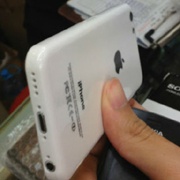 В Сеть утекли фотографии упаковок iPhone Lite