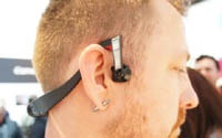 Panasonic анонсировала «наушники», передающие звук через кость