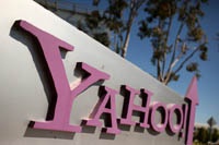 Yahoo! продаст сотни доменов премиум-класса