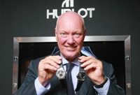 Apple Watch против швейцарских часов: кто победит?