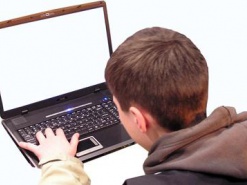 Кіберзлочинці крали гроші з банківських карток тернополян