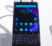 BlackBerry выходит на новый этап: планы на планшеты, часы и прочее