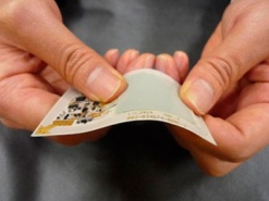 Инженеры создали гибкие аккумуляторы для телефонов