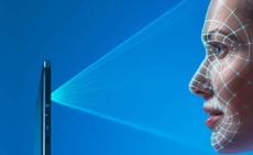 Почему Apple отказалась от сканера Touch ID в iPhone 8 пользу 3D-распознавания лиц