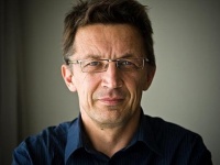 Нет, он не Байрон, он drugoi