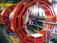 Россия подключилась к адронному коллайдеру!