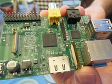 Продажи "микрокомпьютера" Raspberry Pi бьют рекорды