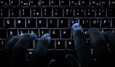 Українські IT-волонтери заблокували на рахунках терористів $13 мільйонів