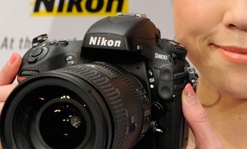 Microsoft разрешила Nikon выпускать Android-устройства