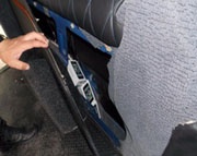 На украинской границе задержали контрабандиста, который пытался провести 60 iPhone