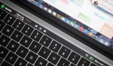 Код macOS 10.12.1 подтверждает появление MacBook Pro с OLED-панелью вместо функциональных клавиш