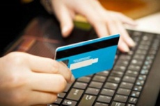 Житель Запорожья попал «на крючок» интернет-мошенника