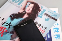 Смартфон Lenovo K900: имиджевый дизайн - уже 6 мая