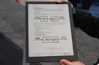 Следующий е-ридер Amazon Kindle Paperwhite получит гибкий дисплей E-Ink Mobius?