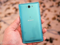 Sony представила Xperia Z2a