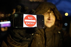 Microsoft, Google, Amazon, Facebook и Twitter поддержат Apple в суде с ФБР