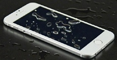 Apple хочет защитить новые iPhone от воды