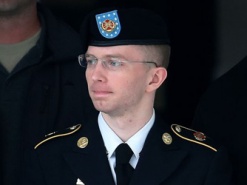 Информатора Wikileaks посадили на 35 лет