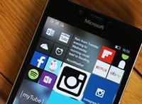Microsoft скоро исправит проблему с установкой приложений на Windows 10 Mobile