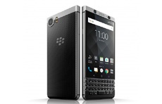 Полностью черный BlackBerry KEYone замечен в Сети