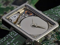 HDDWatches - часы из миниатюрного жёсткого диска