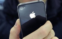 Apple лидирует по выручке от продаж смартфонов
