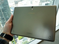 Samsung готовит топовый планшет с процессором от Intel